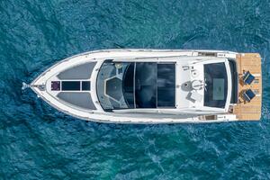 38FT (11.76M) GALEON Worth Avenue Yachts