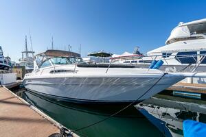Sea Oddity 33ft Sea Ray Yacht For Sale