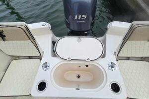 Cosmic Midget 19ft Carolina Skiff Yacht For Sale