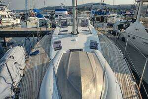 2018 Beneteau Sense 57 thumbnail 21