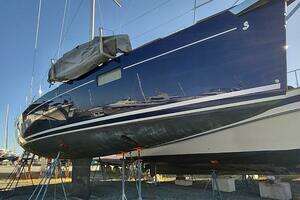 2018 Beneteau Sense 57 thumbnail 9