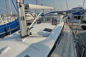 2018 Beneteau Sense 57 thumbnail 26