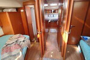 2018 Beneteau Sense 57 thumbnail 45