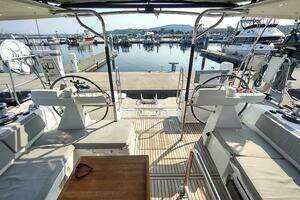 2018 Beneteau Sense 57 thumbnail 16