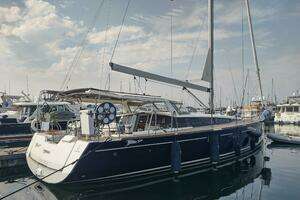 2018 Beneteau Sense 57 thumbnail 6
