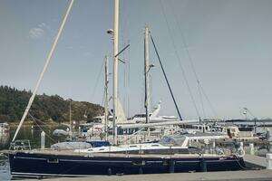 2018 Beneteau Sense 57 thumbnail 4