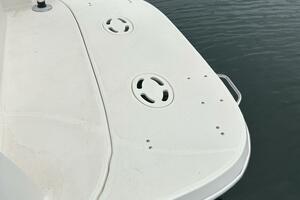 28ft Bayliner Yacht For Sale