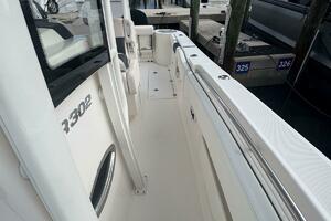 30ft Robalo Yacht For Sale