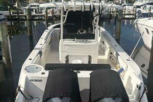 30ft Robalo Yacht For Sale