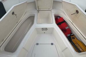 30ft Robalo Yacht For Sale
