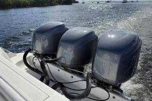 5 O Clock Somewhere 33ft Hydra Sports Yacht For Sale