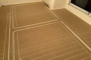 2004 Meridian 411 thumbnail 41