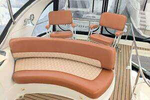 2004 Meridian 411 thumbnail 10
