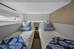53ft Azimut Yacht For Sale