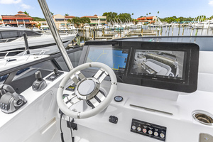 53ft Azimut Yacht For Sale