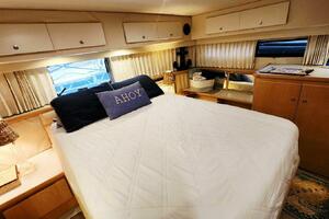 Now or Never 44ft Carver Yacht For Sale