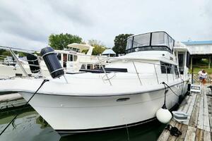 Now or Never 44ft Carver Yacht For Sale