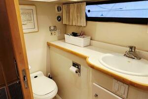 Now or Never 44ft Carver Yacht For Sale