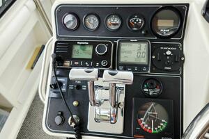 Now or Never 44ft Carver Yacht For Sale