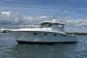 2003 Tiara Yachts 3500 thumbnail 1