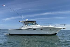 35ft Tiara Yachts Yacht For Sale