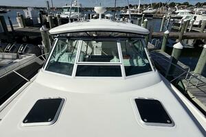 35ft Tiara Yachts Yacht For Sale