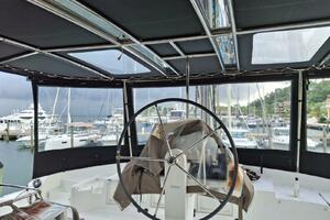 2017-lagoon-52-f-sail-9959566-20250929081326623-4.jpg