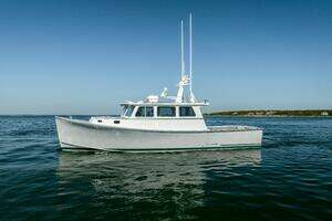 2025 Mussel Ridge 42 Downeast thumbnail 12