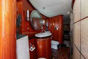 2004 Ebony Custom Sportfish 65 Convertible thumbnail 20
