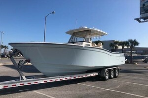 32ft Grady White Yacht For Sale