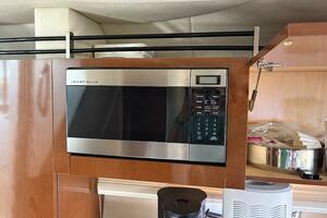 L rsquo Escapade  31ft Sea Ray Yacht For Sale