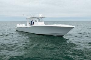 39FT (11.94M) INVINCIBLE
