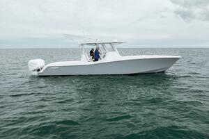 39FT (11.94M) INVINCIBLE