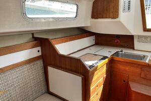 ARGO 28ft Sabre Yacht For Sale