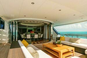 Bridge Deck Aft
