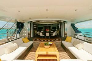 Bridge Deck Aft 