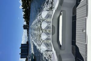 39FT (12.04M) FRONT RUNNER