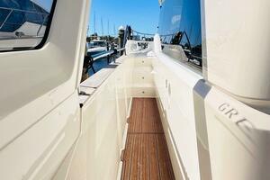 Electric Summer 48ft Greenline Yacht For Sale
