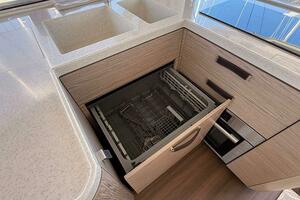 Electric Summer 48ft Greenline Yacht For Sale