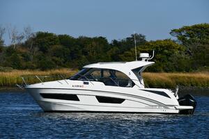 29ft Beneteau Yacht For Sale