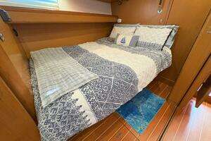 2012 Jeanneau thumbnail 24