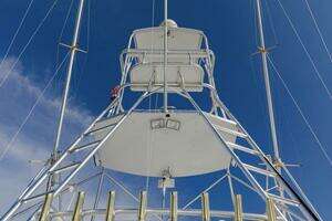 2004 Pursuit 3800 Express thumbnail 19