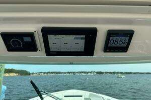 2021 Tiara Sport 43 LS thumbnail 22