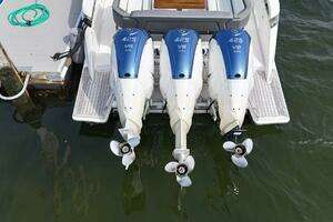 2021 Tiara Sport 43 LS thumbnail 10