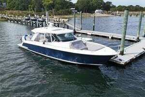 2021 Tiara Sport 43 LS thumbnail 1
