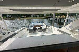 2021 Tiara Sport 43 LS thumbnail 45