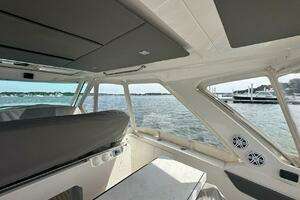 2021 Tiara Sport 43 LS thumbnail 51