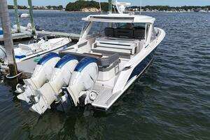 2021 Tiara Sport 43 LS thumbnail 12