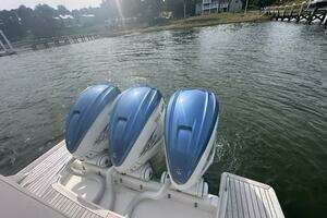2021 Tiara Sport 43 LS thumbnail 71