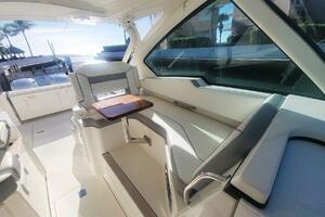 32ft Pursuit Yacht For Sale
